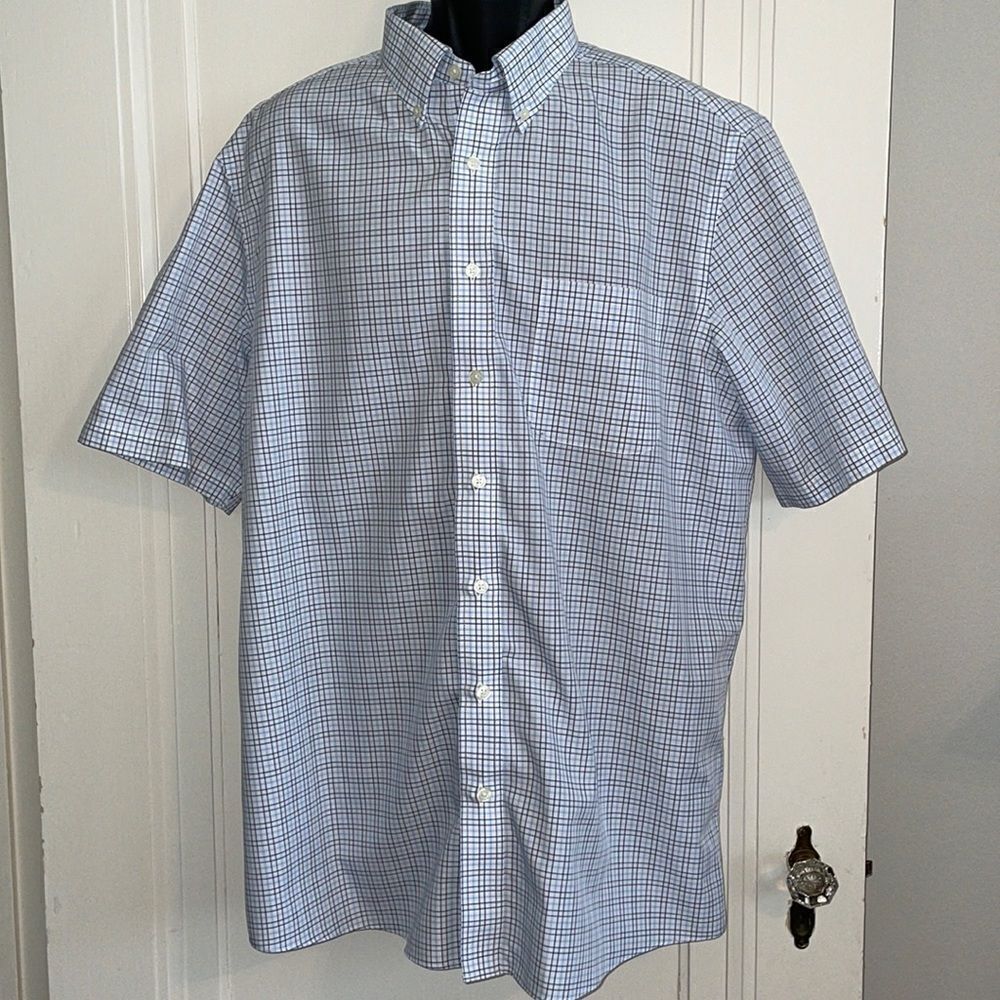 Eddie Bauer white, navy blue & light blue check cotton short sleeve shirt‎